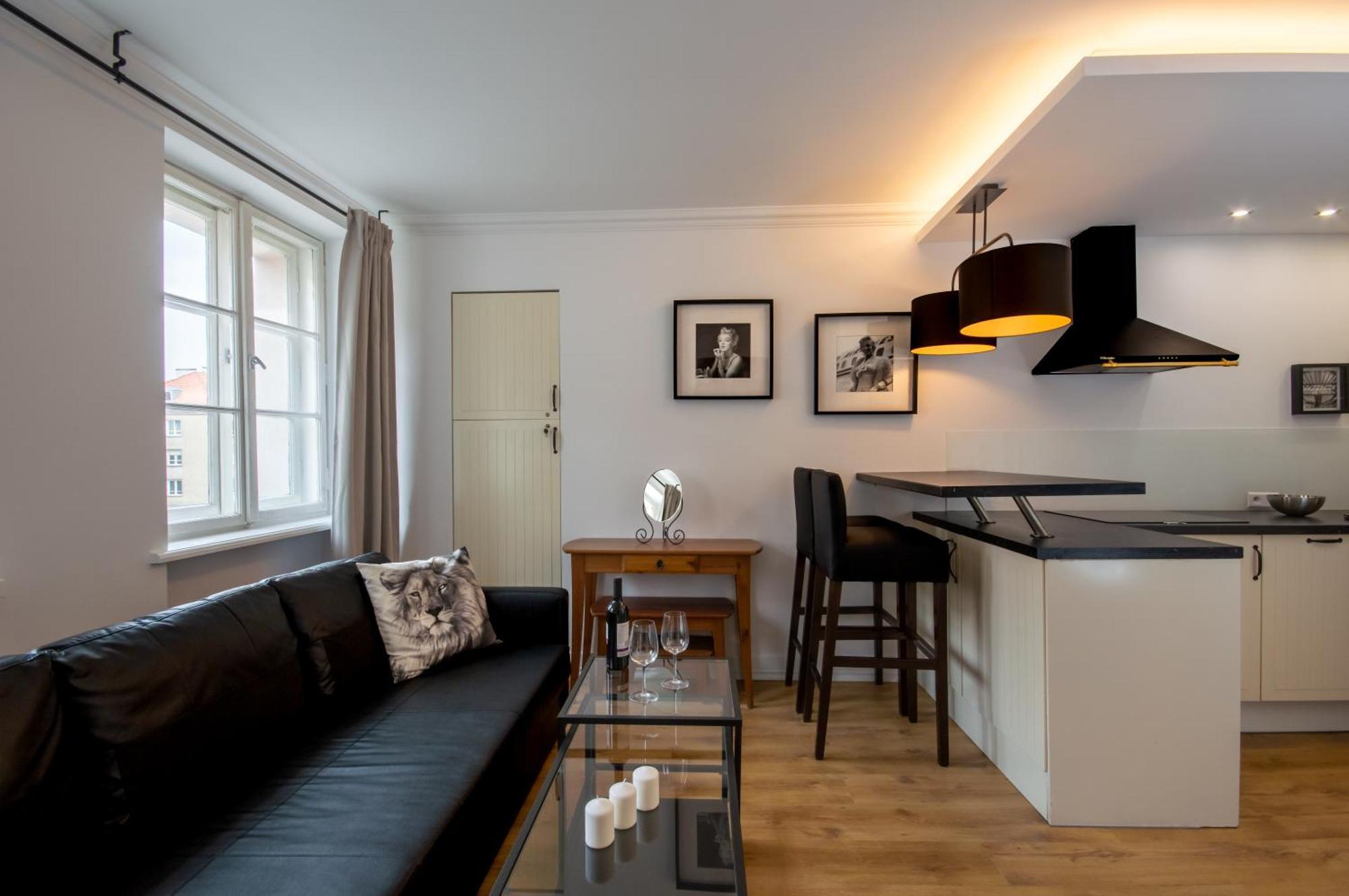 Apartament W Ratuszu Apartment วรอตซวาฟ ภายนอก รูปภาพ